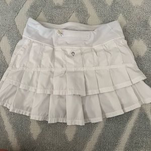 White Ivivva Tennis Skirt